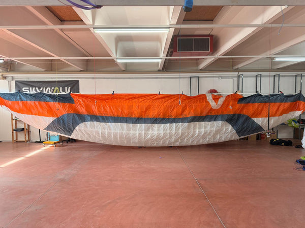DEMO skywalk MINT 85 1946-46523