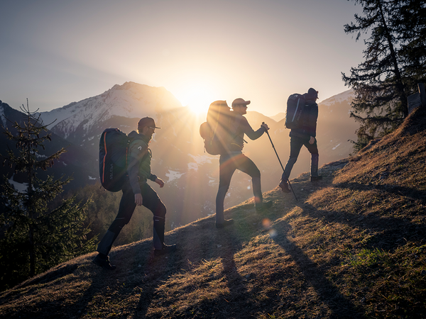 HIKE